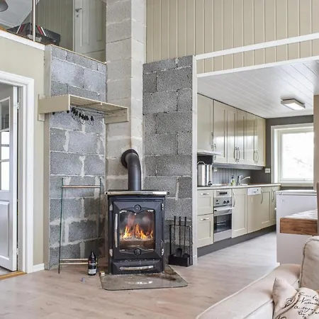 Stunning In With Kitchen * Tonstad